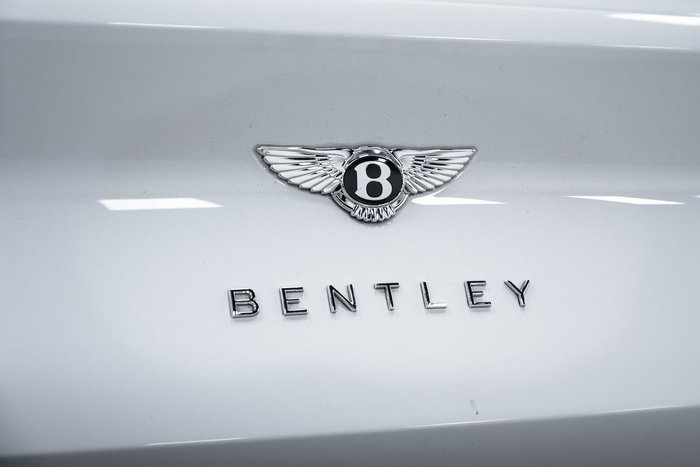 2022 Bentley Bentayga V8