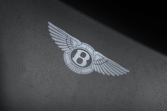 2022 Bentley Bentayga V8