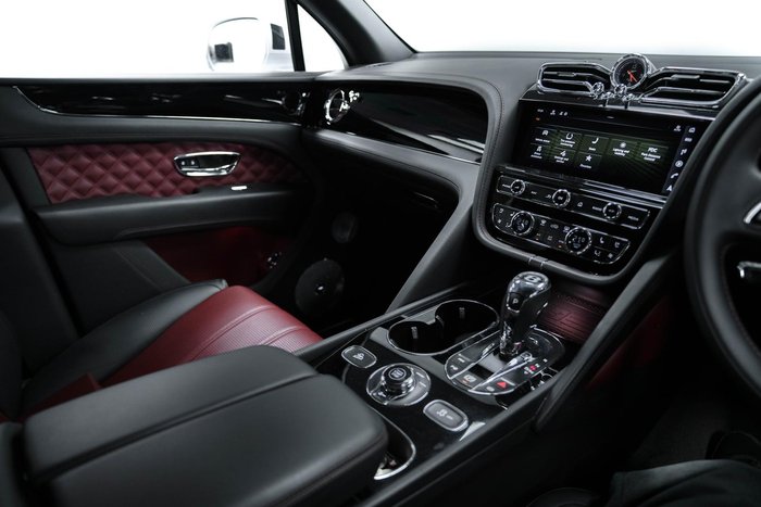 2022 Bentley Bentayga V8