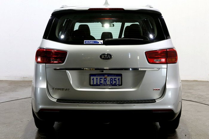 2019 Kia Carnival S