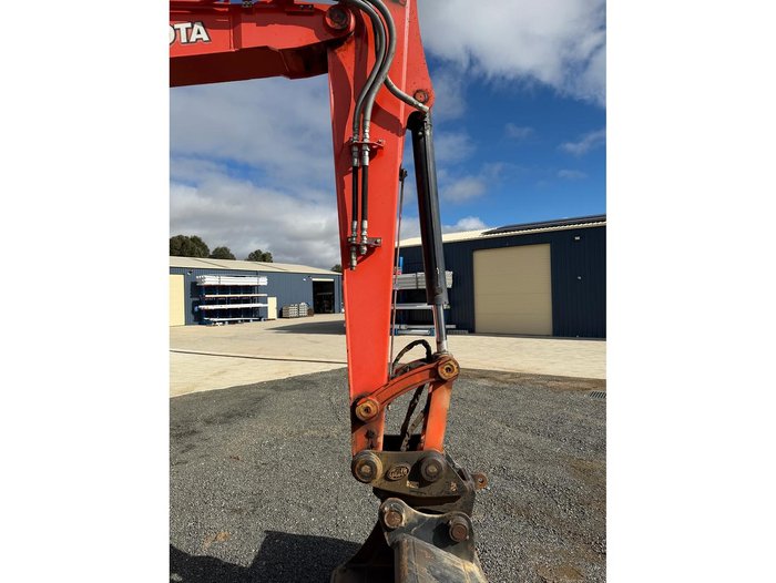 2019 Kubota Kx080-3S