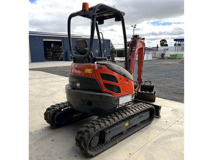 2023 Kubota U25-3