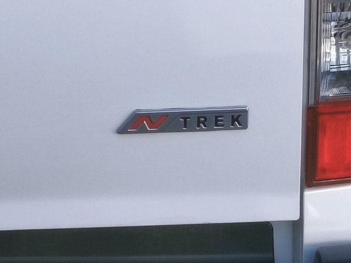 2019 Nissan Navara N-TREK D23 Series 4 4X4 Dual Range White Diamond