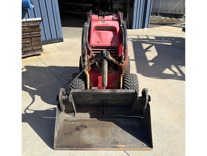 Dingo Mini Digger K9-4-Y-Ii