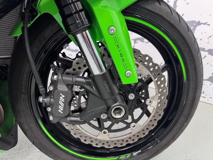 2023 Kawasaki Ninja ZX-6R ABS (636) KRT Edition Ninja Green