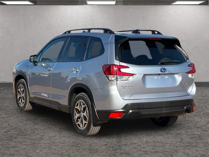 2025 Subaru Forester 2.5i