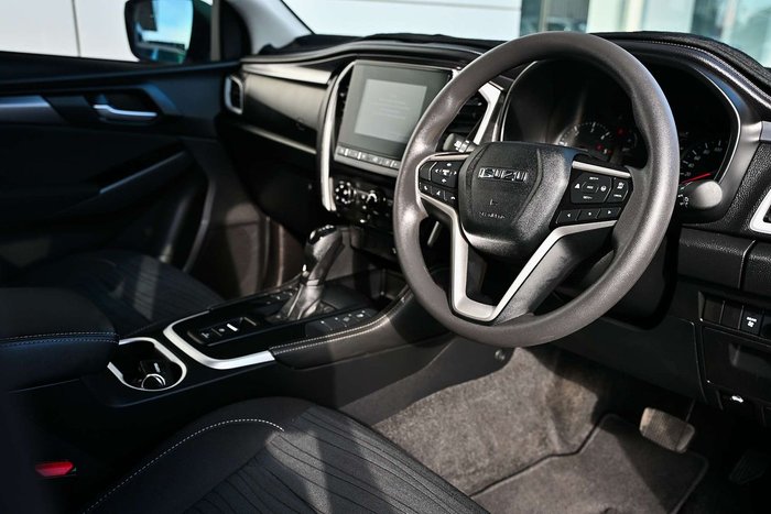 2024 Isuzu MU-X LS-M