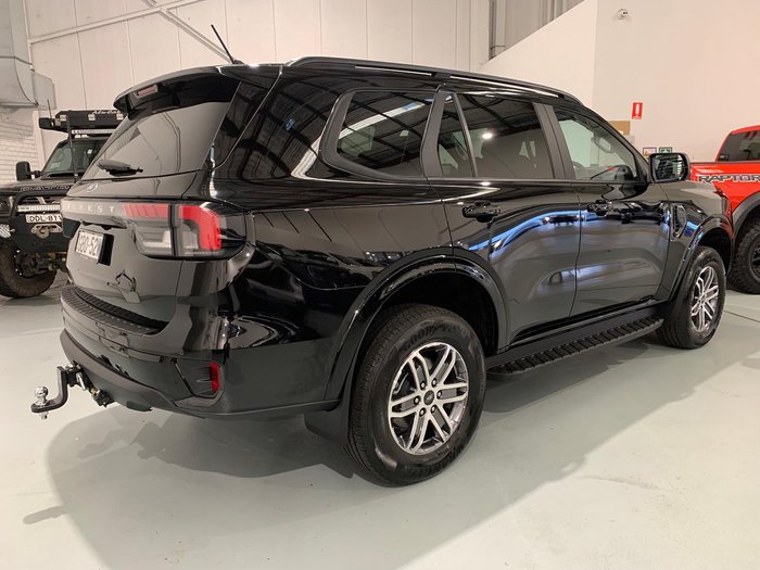 2025 Ford Everest Trend