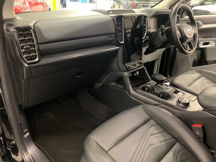 2025 Ford Everest Trend