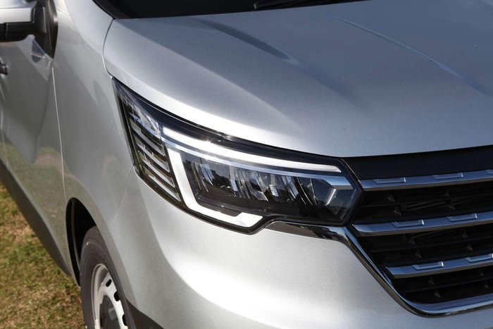 2026 Renault Trafic Premium