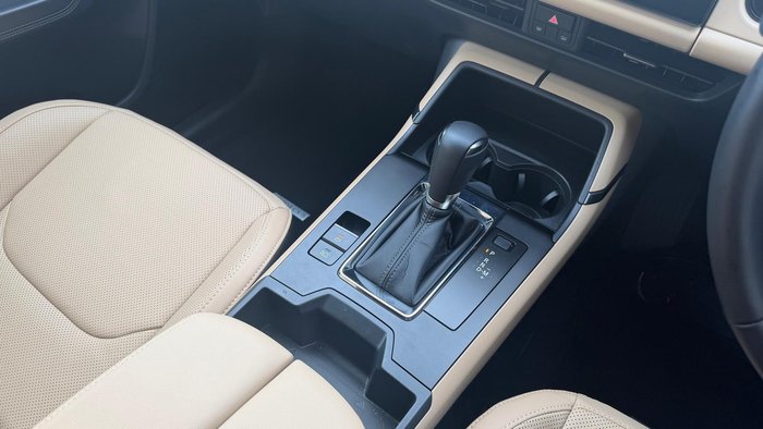 2026 Mazda CX-5 G25 Akera