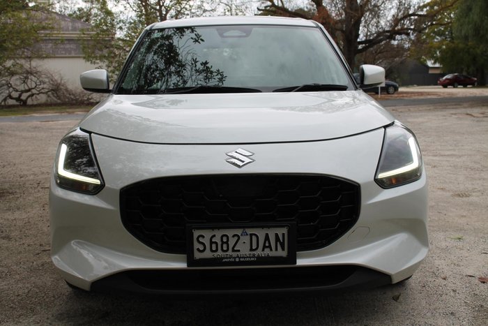 2024 Suzuki Swift Hybrid Plus
