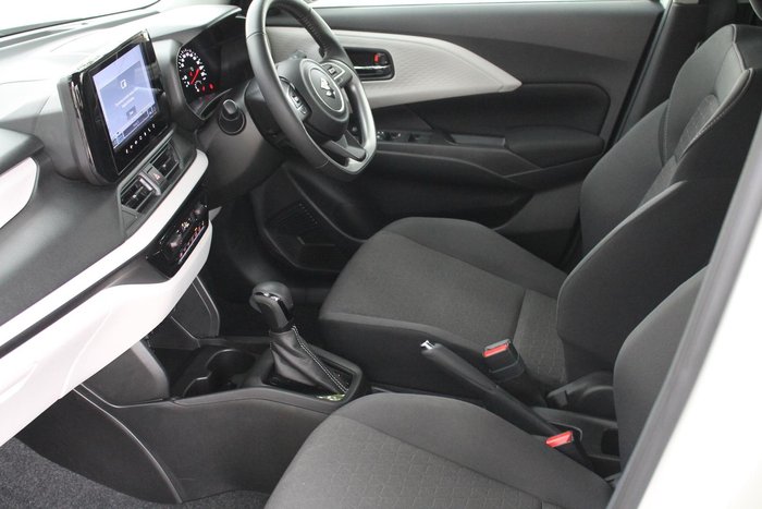 2024 Suzuki Swift Hybrid Plus