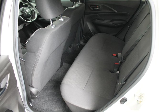 2024 Suzuki Swift Hybrid Plus