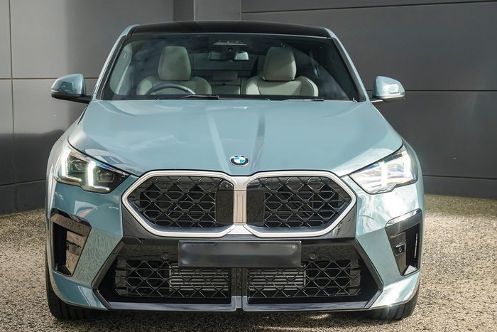 2025 BMW X2 xDrive20i M Sport