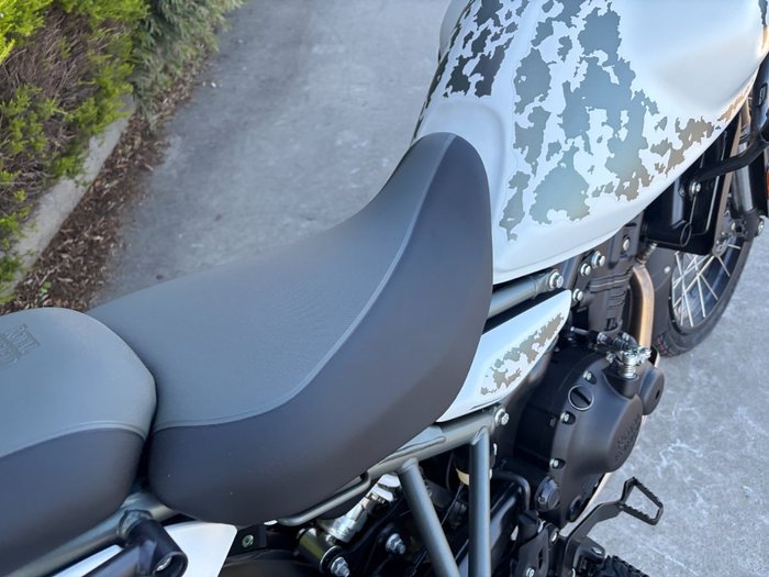 2026 Royal Enfield HIMALAYAN 450 CELESTIAL RED