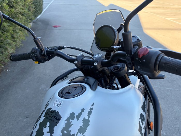 2026 Royal Enfield HIMALAYAN 450 CELESTIAL RED