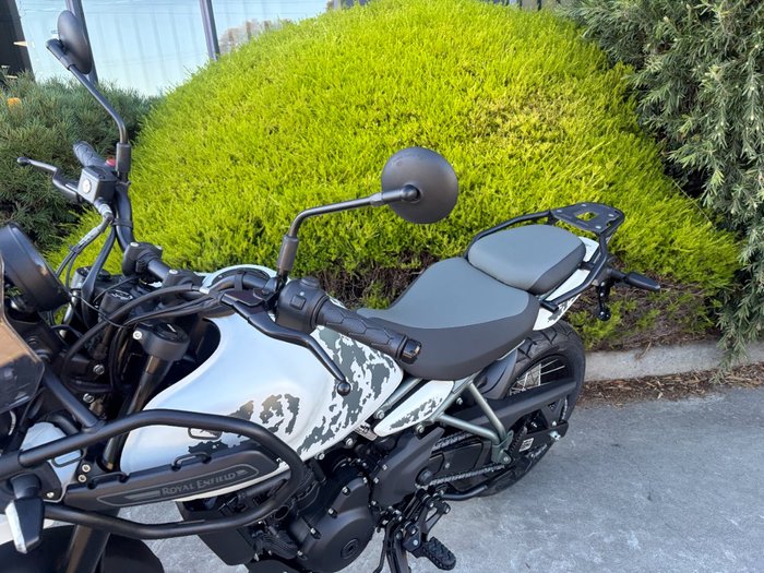 2026 Royal Enfield HIMALAYAN 450 CELESTIAL RED