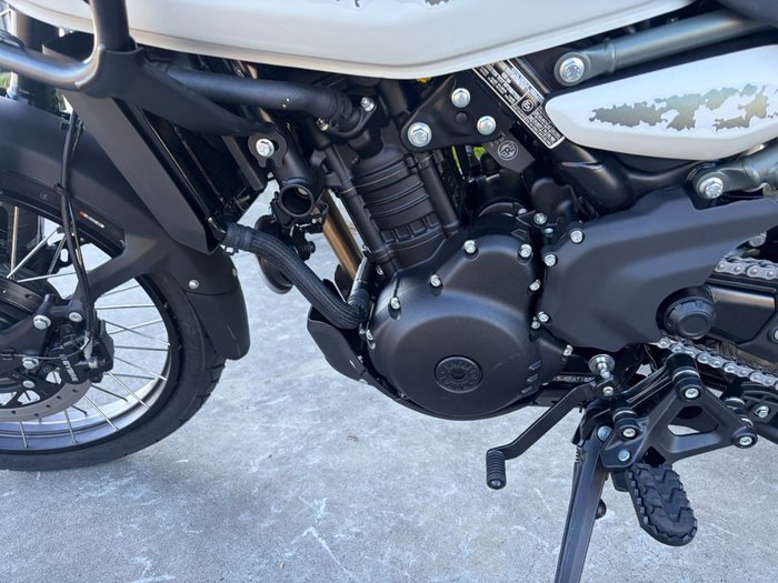 2026 Royal Enfield HIMALAYAN 450 CELESTIAL RED
