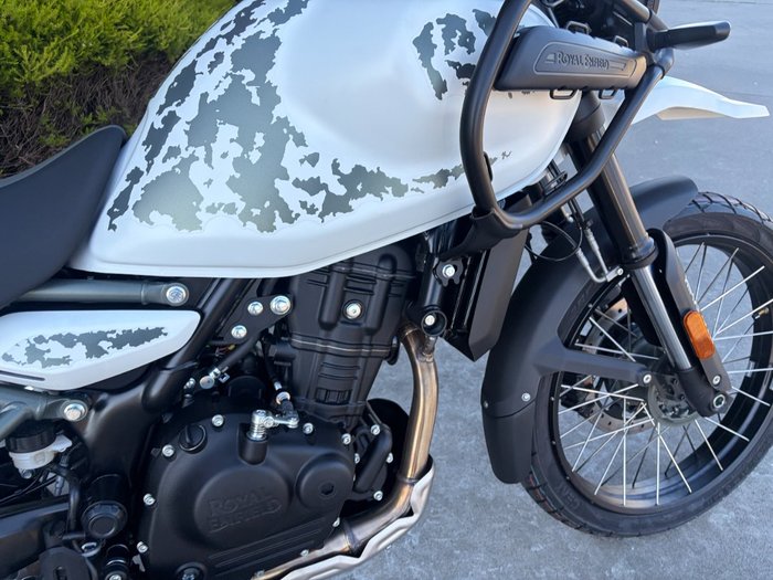 2026 Royal Enfield HIMALAYAN 450 CELESTIAL RED