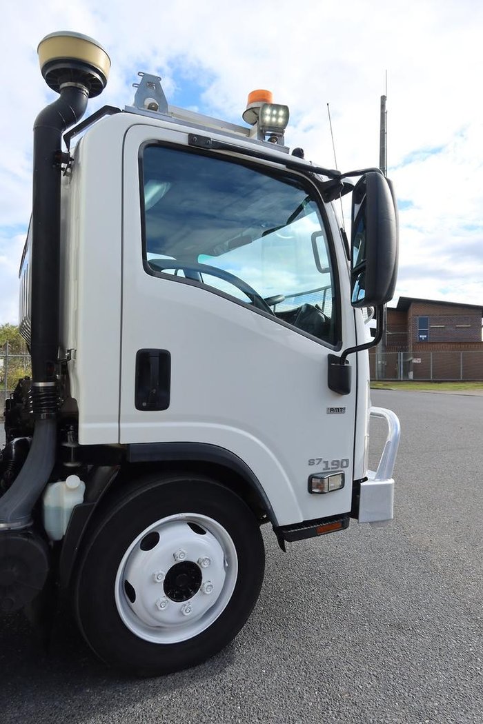 2016 Isuzu N Series NQR 87/80-190