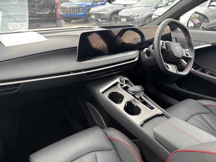 2025 MG MG7 Essence IP42 MY25 Pearl White