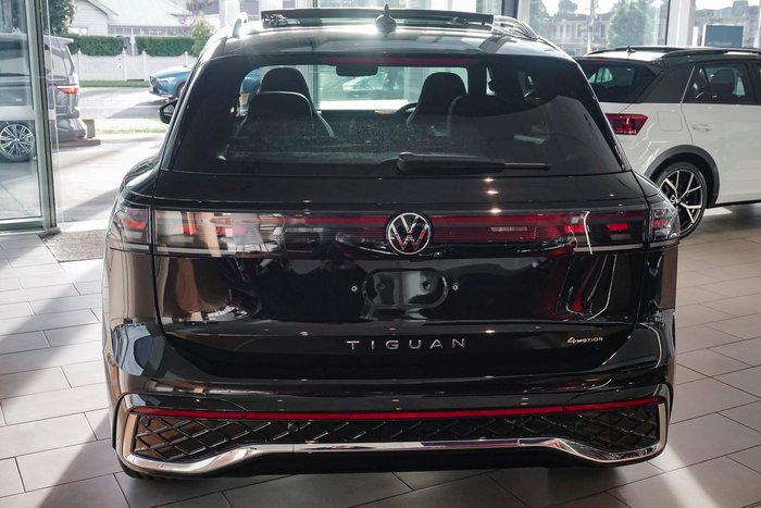 2025 Volkswagen Tiguan 150TSI R-Line