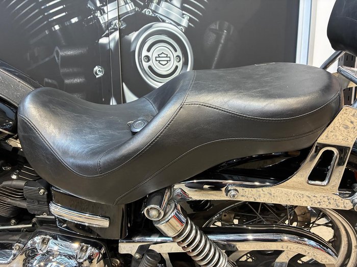 2012 Harley-Davidson Dyna Super Glide Custom 1584 (FXDC) Dyna Black