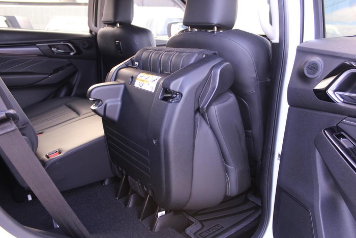 2023 Isuzu MU-X LS-T