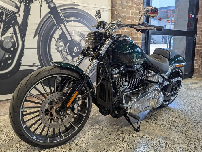 2024 Harley-Davidson Breakout 117 (FXBR) Softail Green