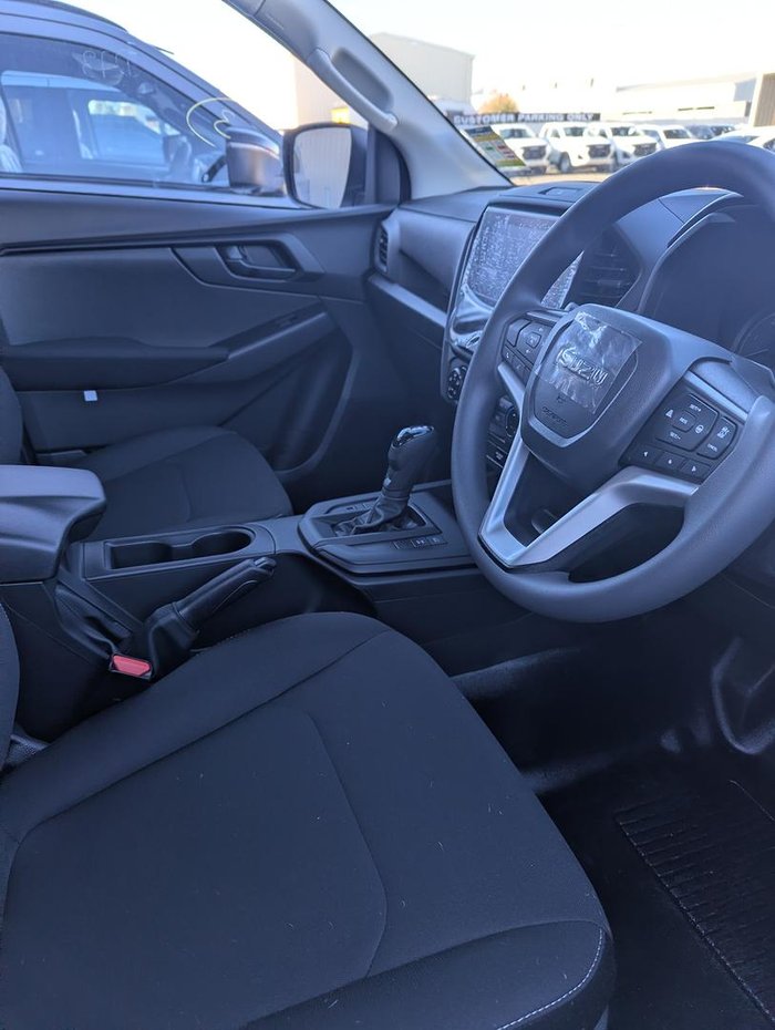2026 Isuzu D-MAX SX MY25.5 4X4 Dual Range Mineral White