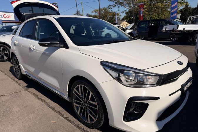 2019 KIA RIO GT-LINE