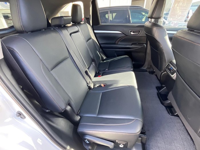 2019 Toyota Kluger Black Edition