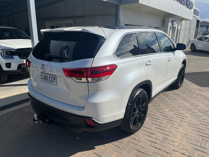 2019 Toyota Kluger Black Edition