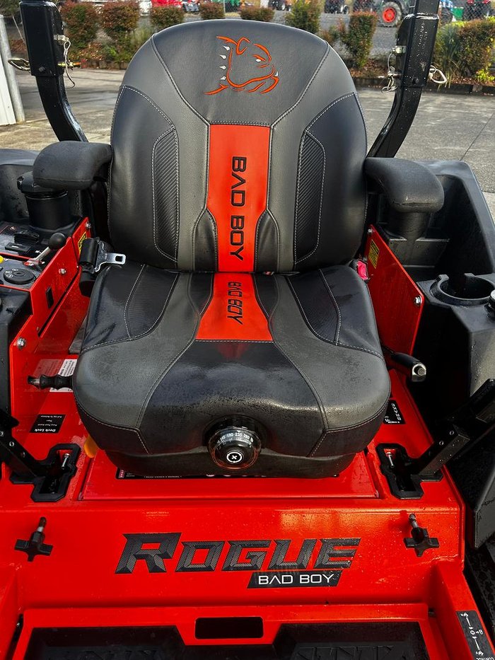 2025 Bad Boy Rogue 61" Rear Discharge Zero Turn Mower