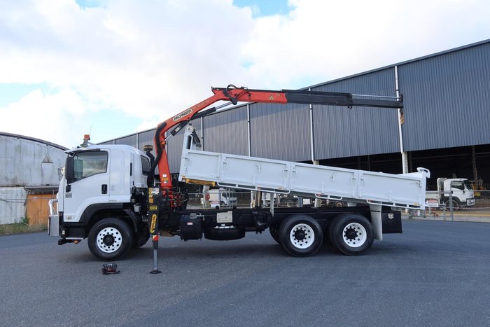 2015 Isuzu F Series FVZ 1400