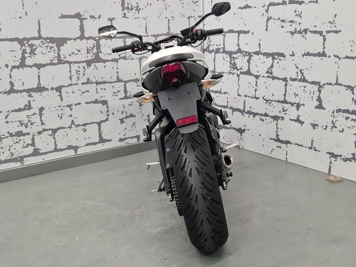 2022 Triumph Street Triple S 660 LAMS Street Triple White