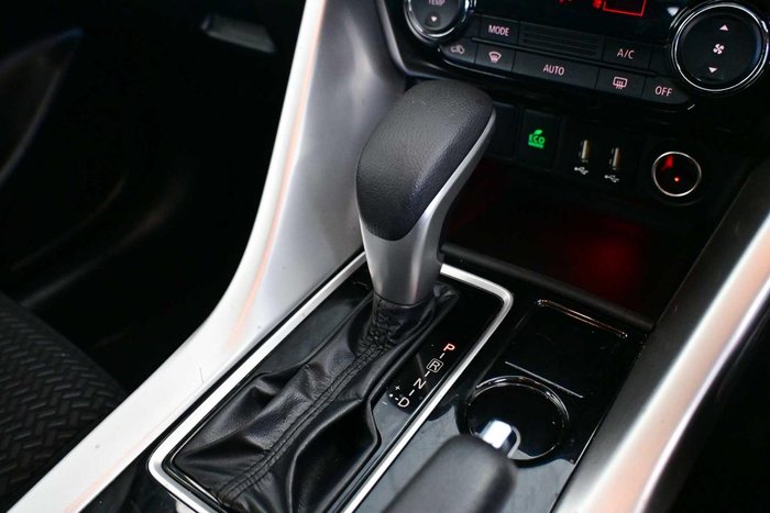 2024 Mitsubishi Eclipse Cross ES