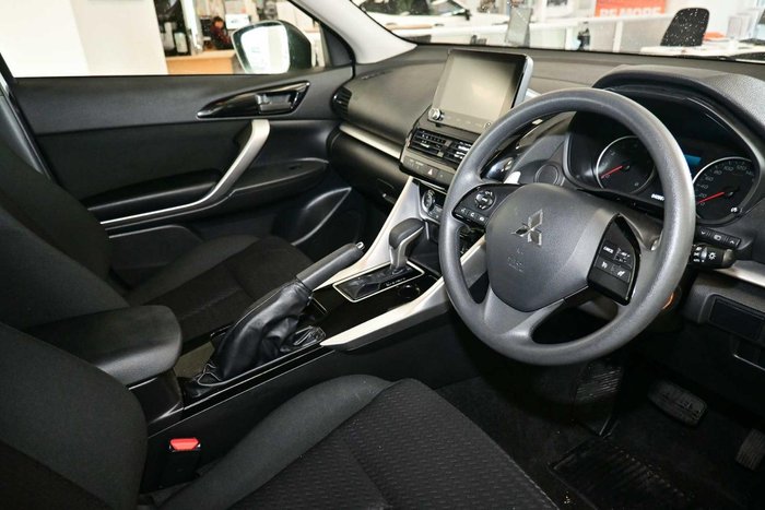 2024 Mitsubishi Eclipse Cross ES