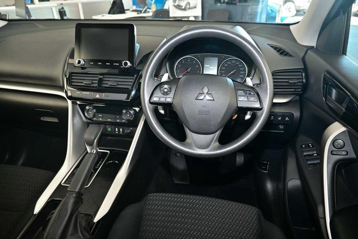 2024 Mitsubishi Eclipse Cross ES