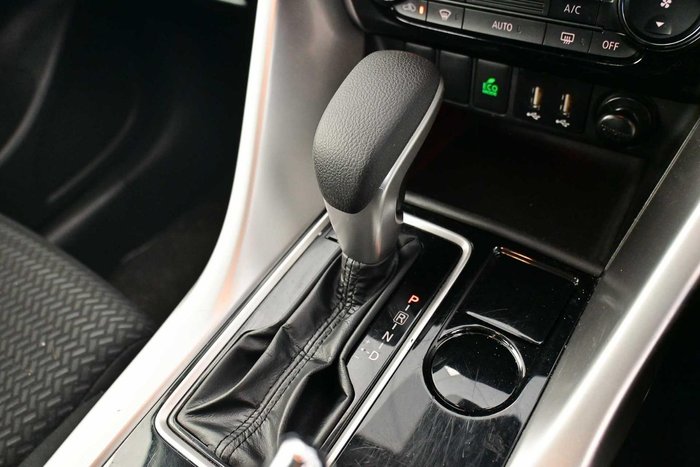 2024 Mitsubishi Eclipse Cross ES