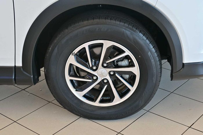 2024 Mitsubishi Eclipse Cross ES