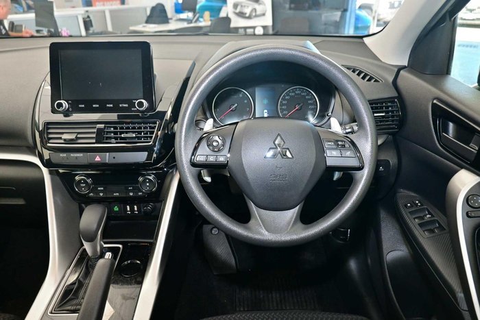 2024 Mitsubishi Eclipse Cross ES