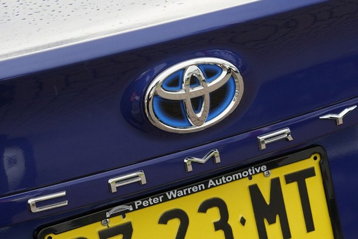 2020 Toyota Camry Ascent