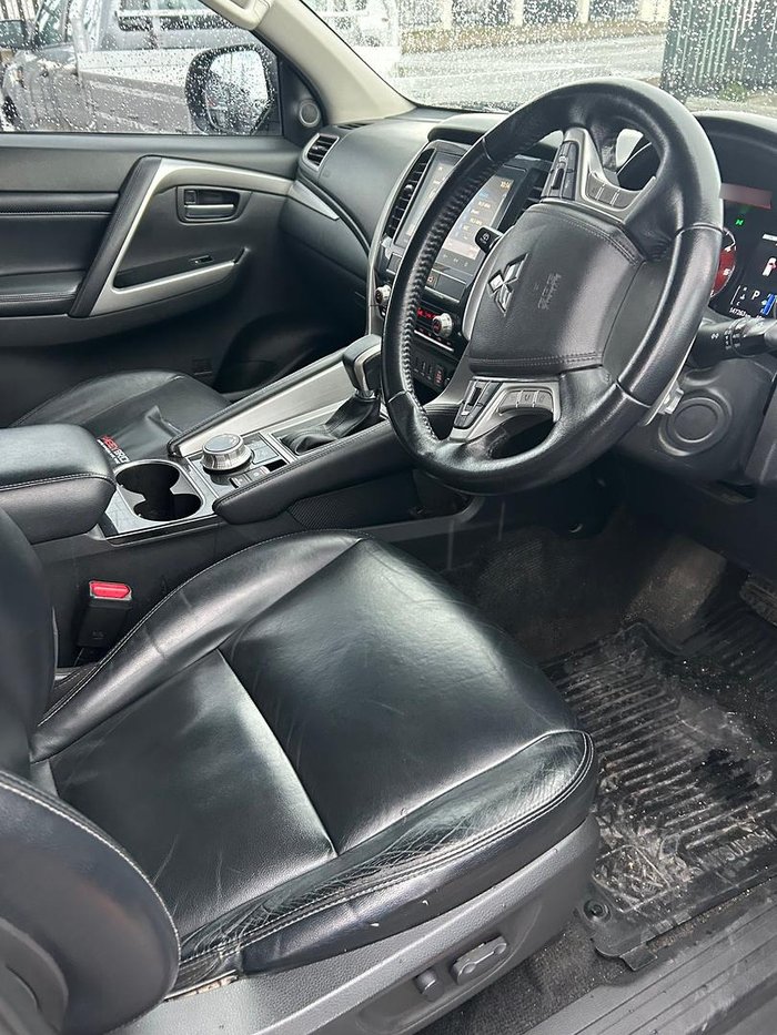 2021 Mitsubishi Pajero Sport GLS