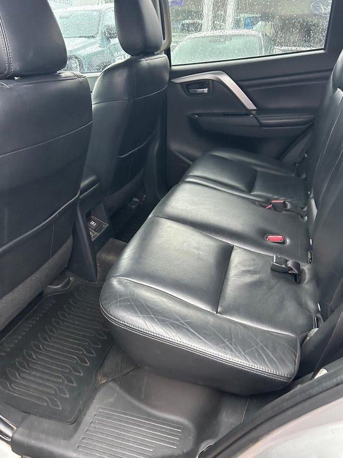 2021 Mitsubishi Pajero Sport GLS