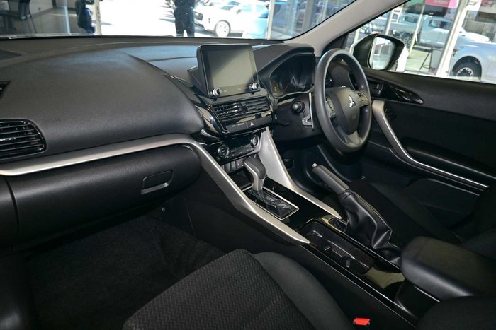 2024 Mitsubishi Eclipse Cross ES