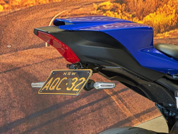 2025 Yamaha YZF-R7 LAMs YZF-R Blue