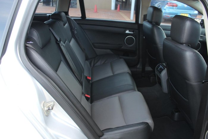 2010 Holden Commodore SS V