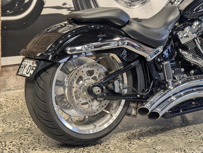 2022 Harley-Davidson Fat Boy 114 (FLFBS) Softail Black